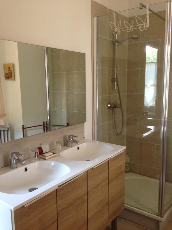 Chateau Cornillon Arles Zimmer foto